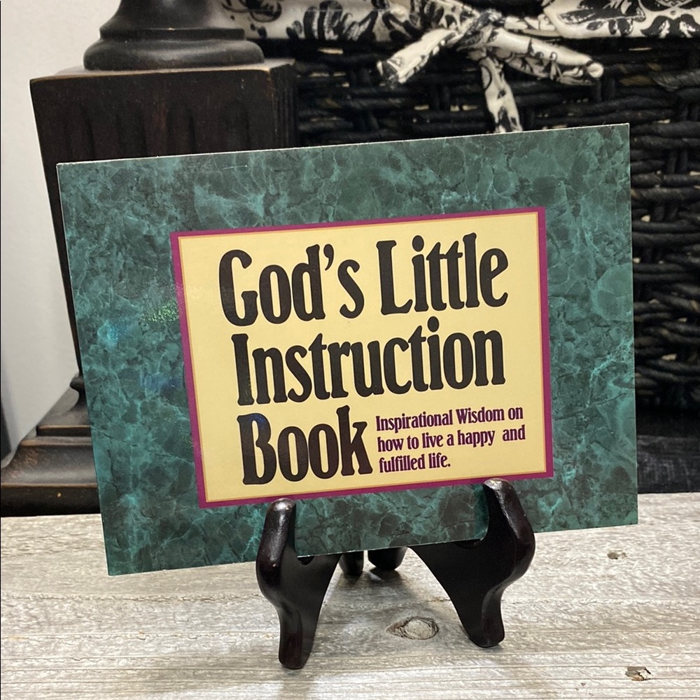 Vintage 1983 7th Printing God's Little Instruction Book!